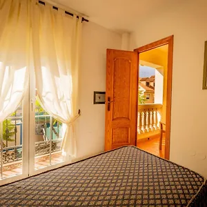 Cafe La Morena Bed & Breakfast Fuengirola